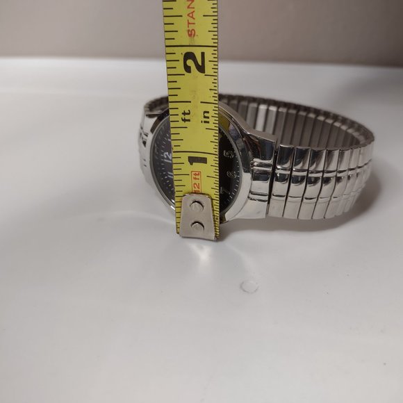 Metal Stretch Watch With Dark Red Dial - Picture 8 of 11